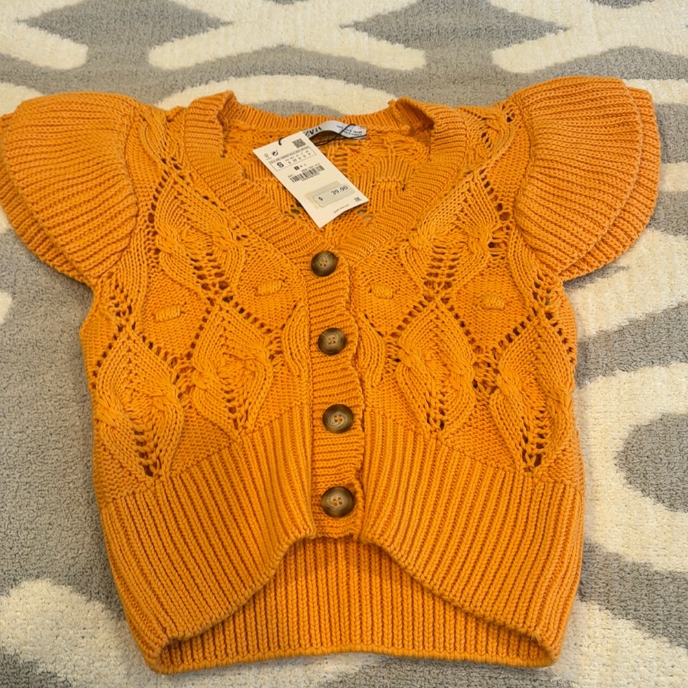 Zara Ruffled Orange Knit Vest Cardigan with Ruffle Sleeves 5802/033 Size Small